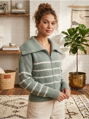 Pink Rose Sage & White Striped Zip-Front Ribbed Sweater
